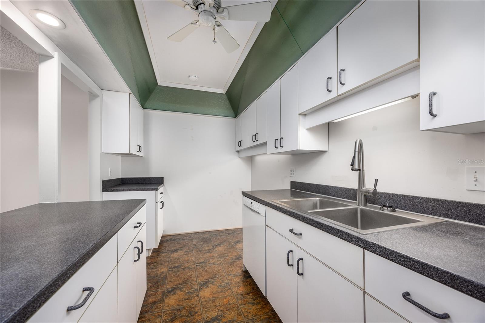 1719 NW 23RD AVE #3F