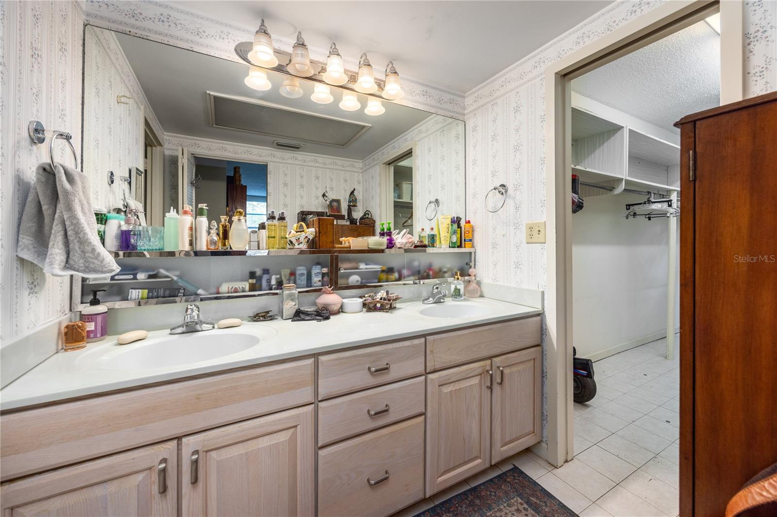 1717 NW 23RD AVENUE #2 C