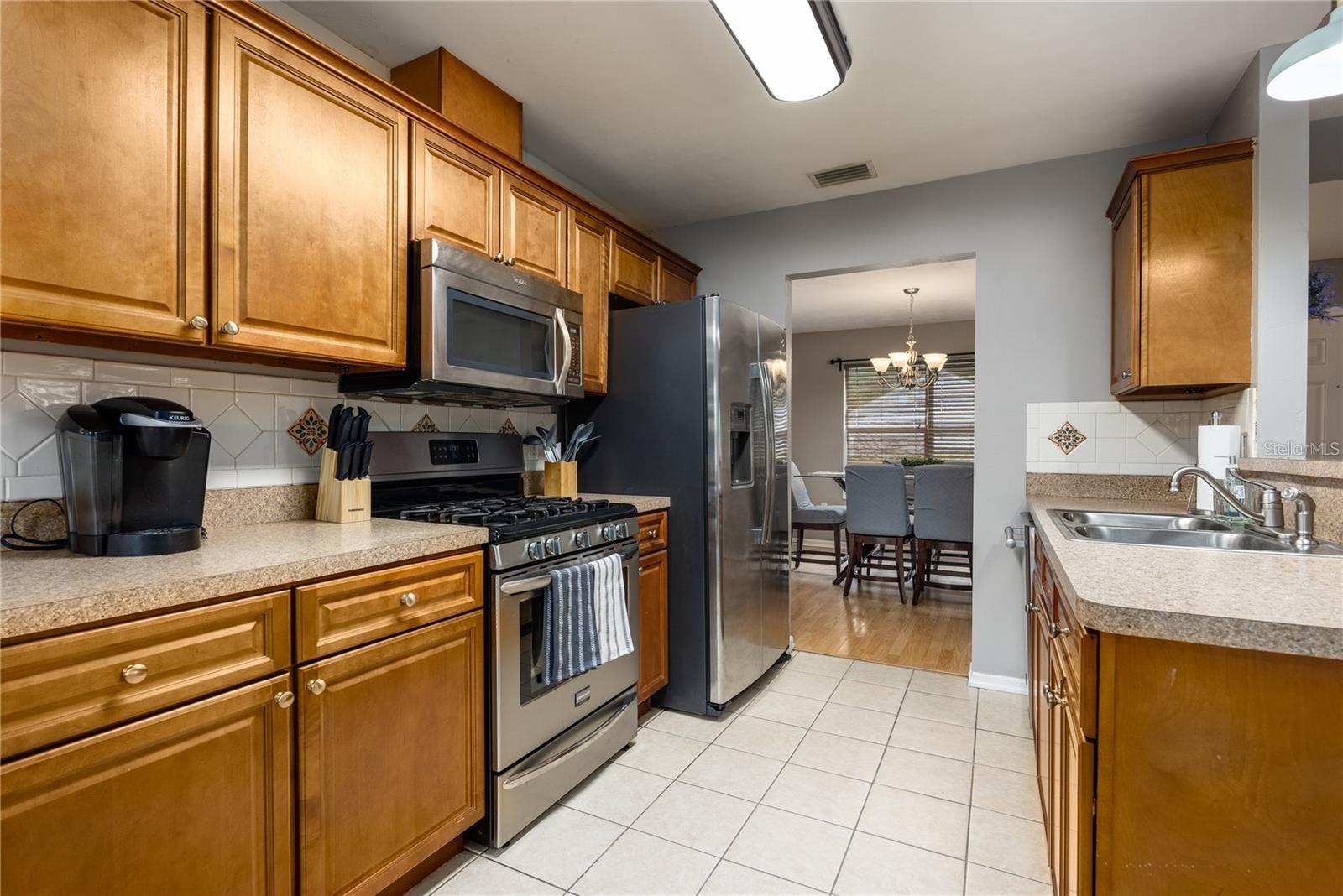 1608 NE 45TH PL