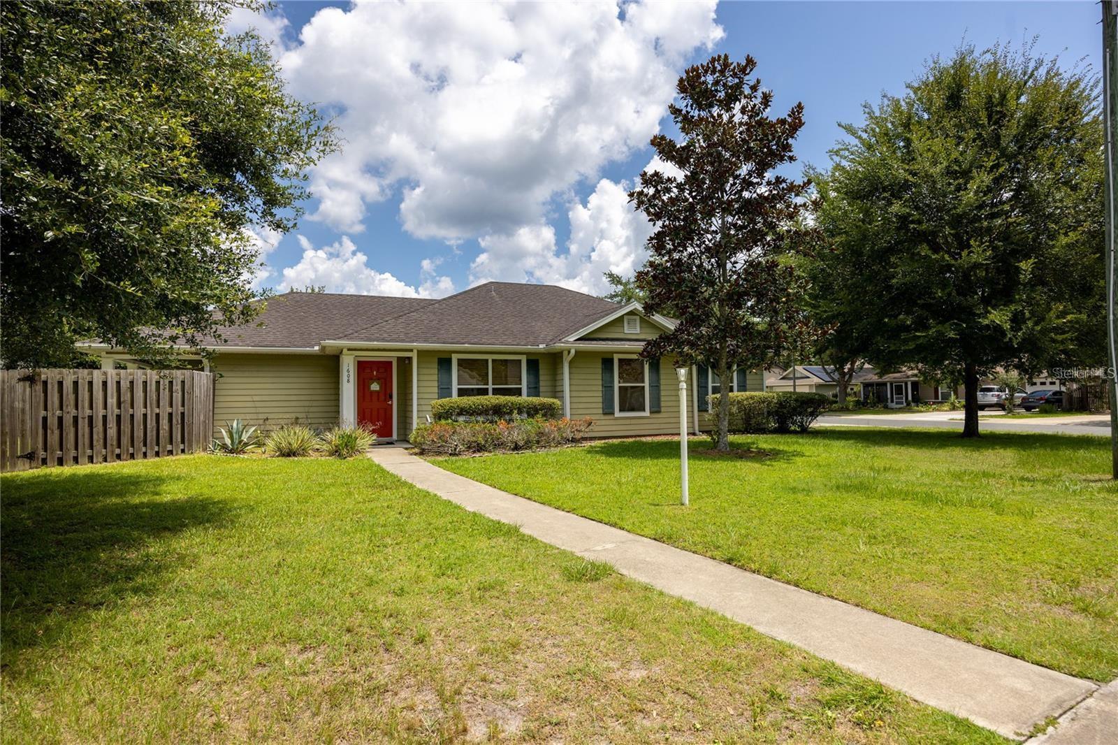 1608 NE 45TH PL
