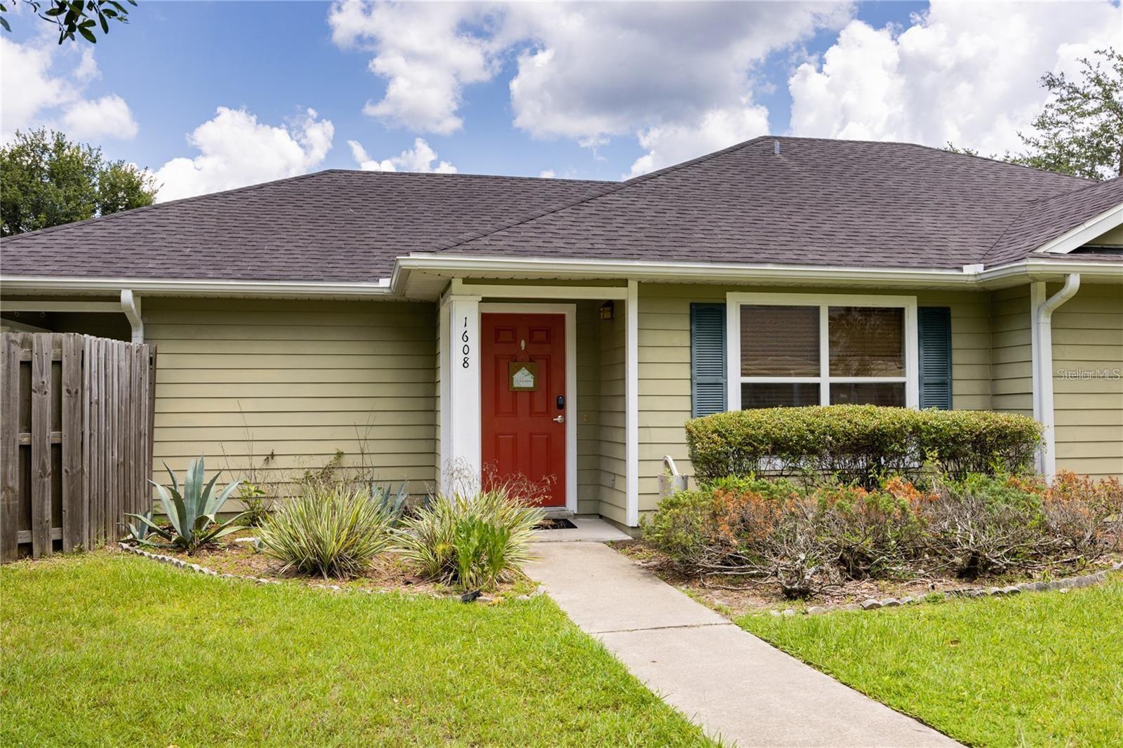 1608 NE 45TH PL