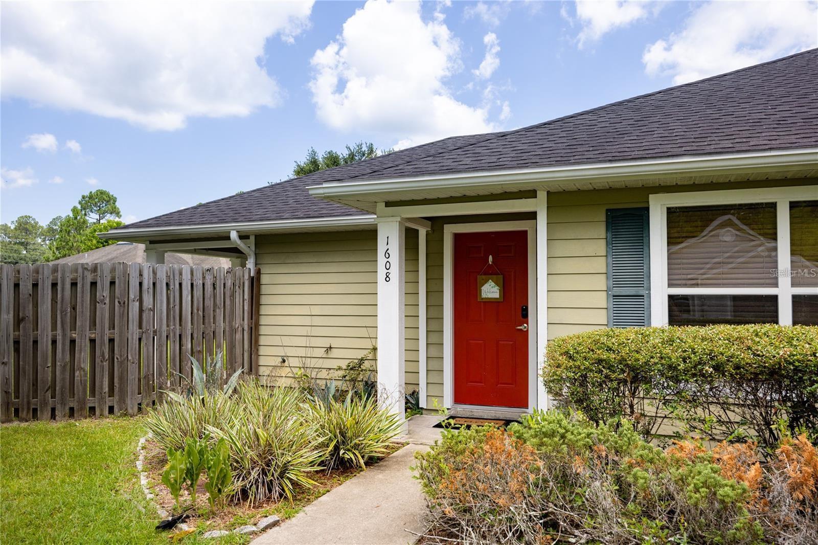 1608 NE 45TH PL