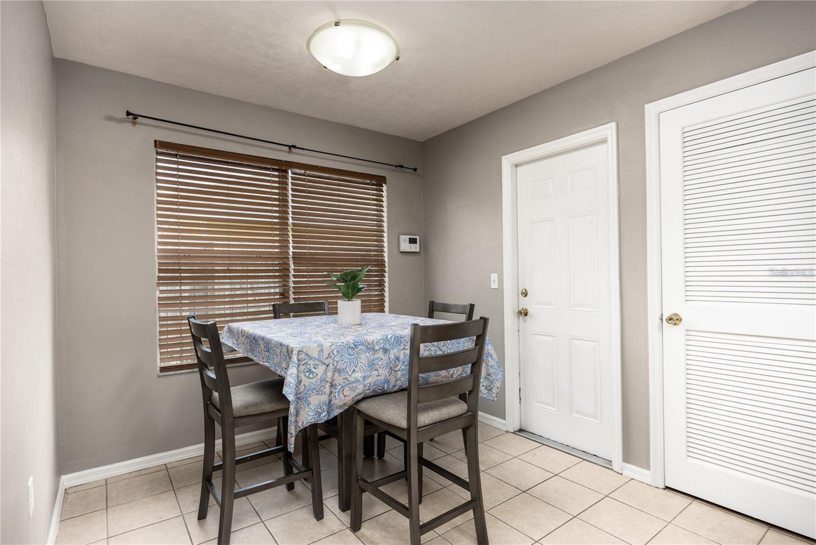 1608 NE 45TH PL
