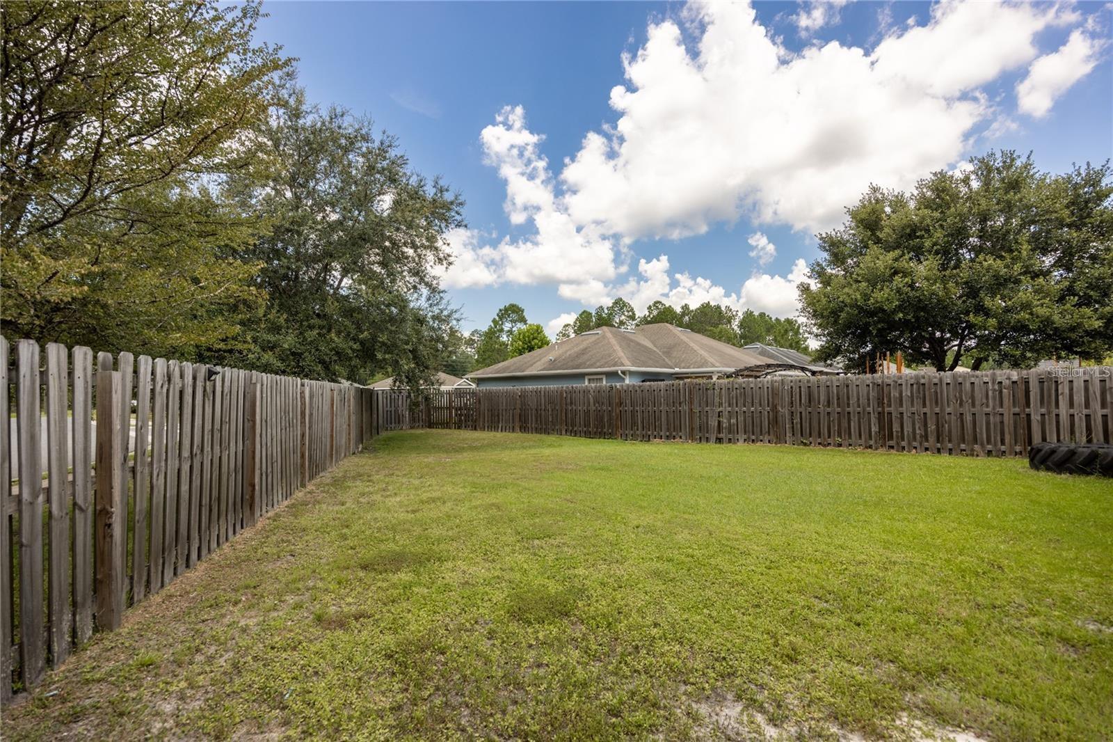 1608 NE 45TH PL