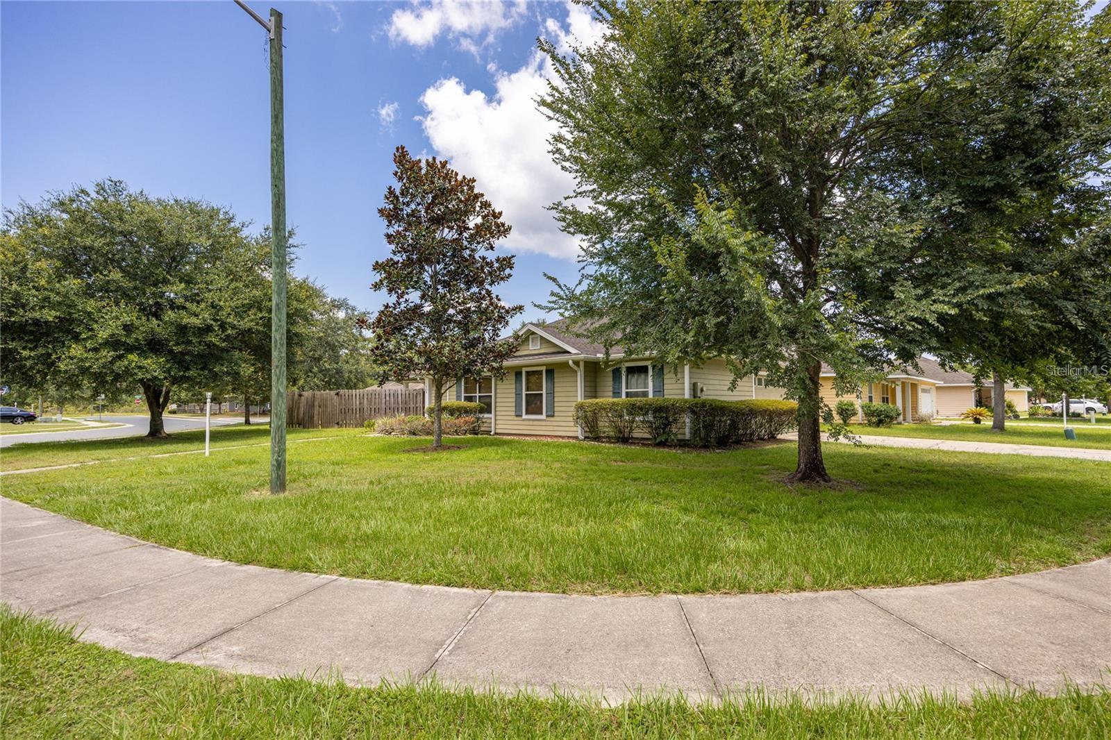 1608 NE 45TH PL