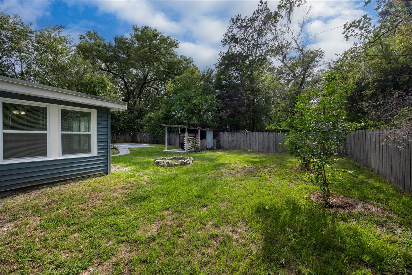 1318 NE 14TH ST