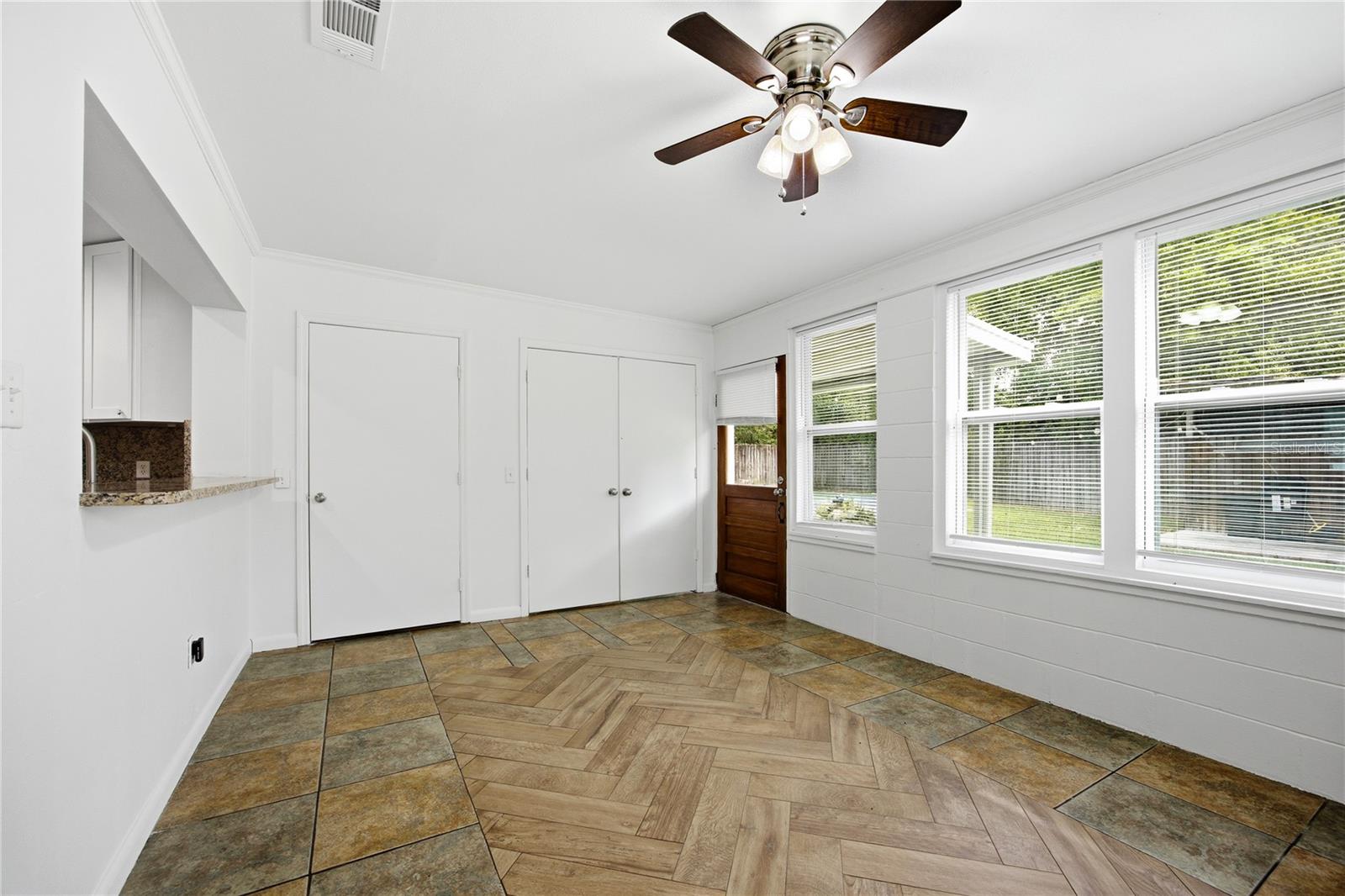 1318 NE 14TH ST