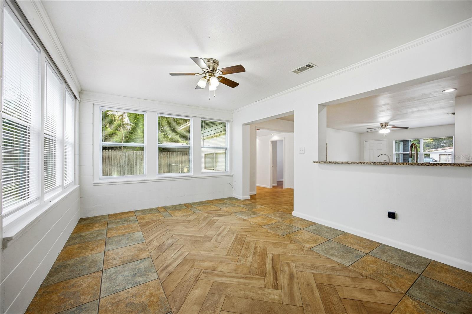1318 NE 14TH ST