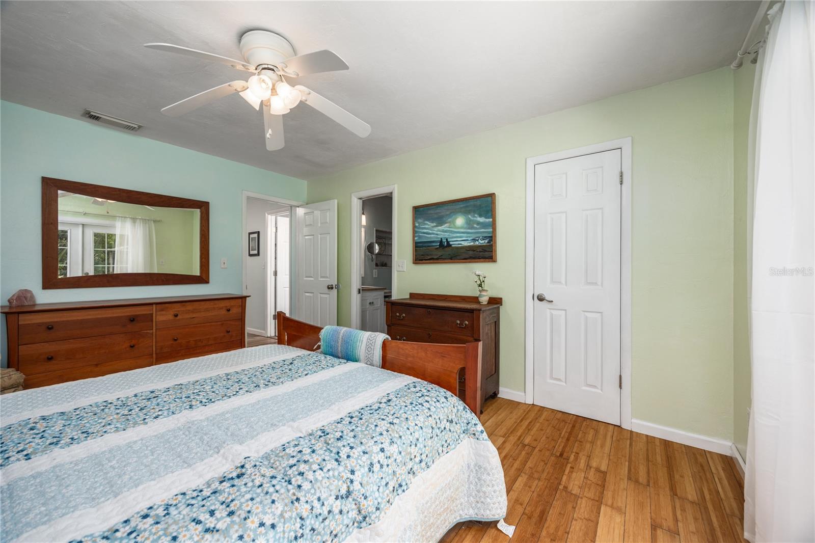 11212 SW 86TH PLACE