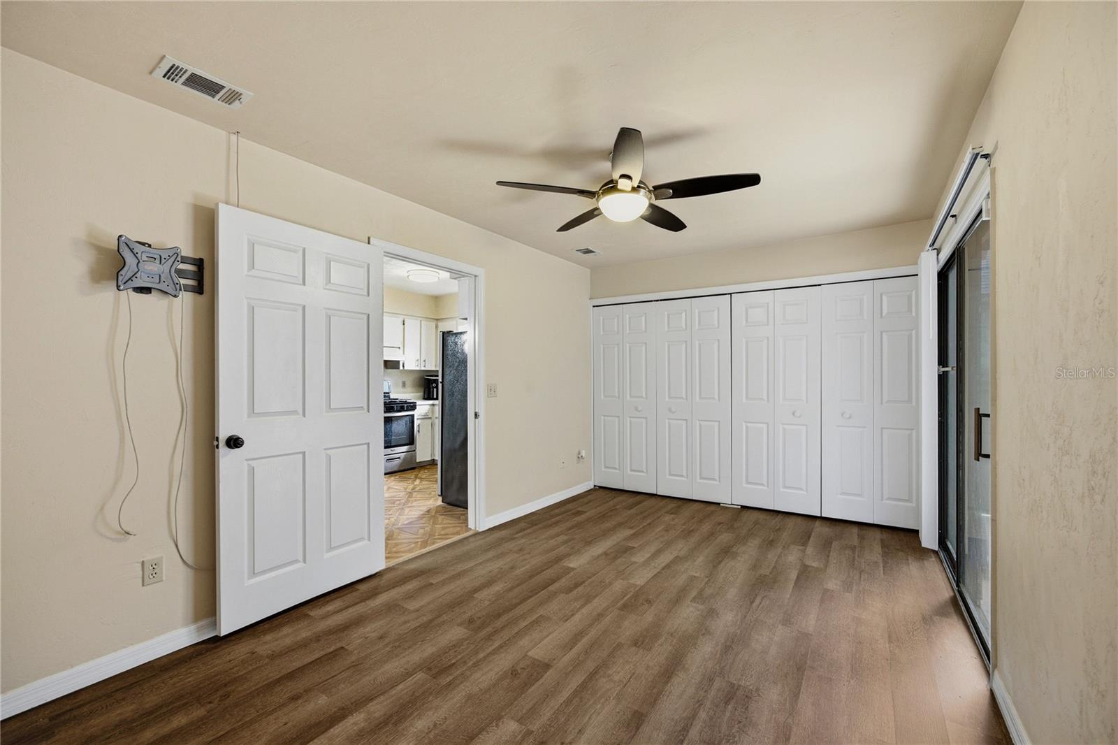 2951 SW 40TH AVE
