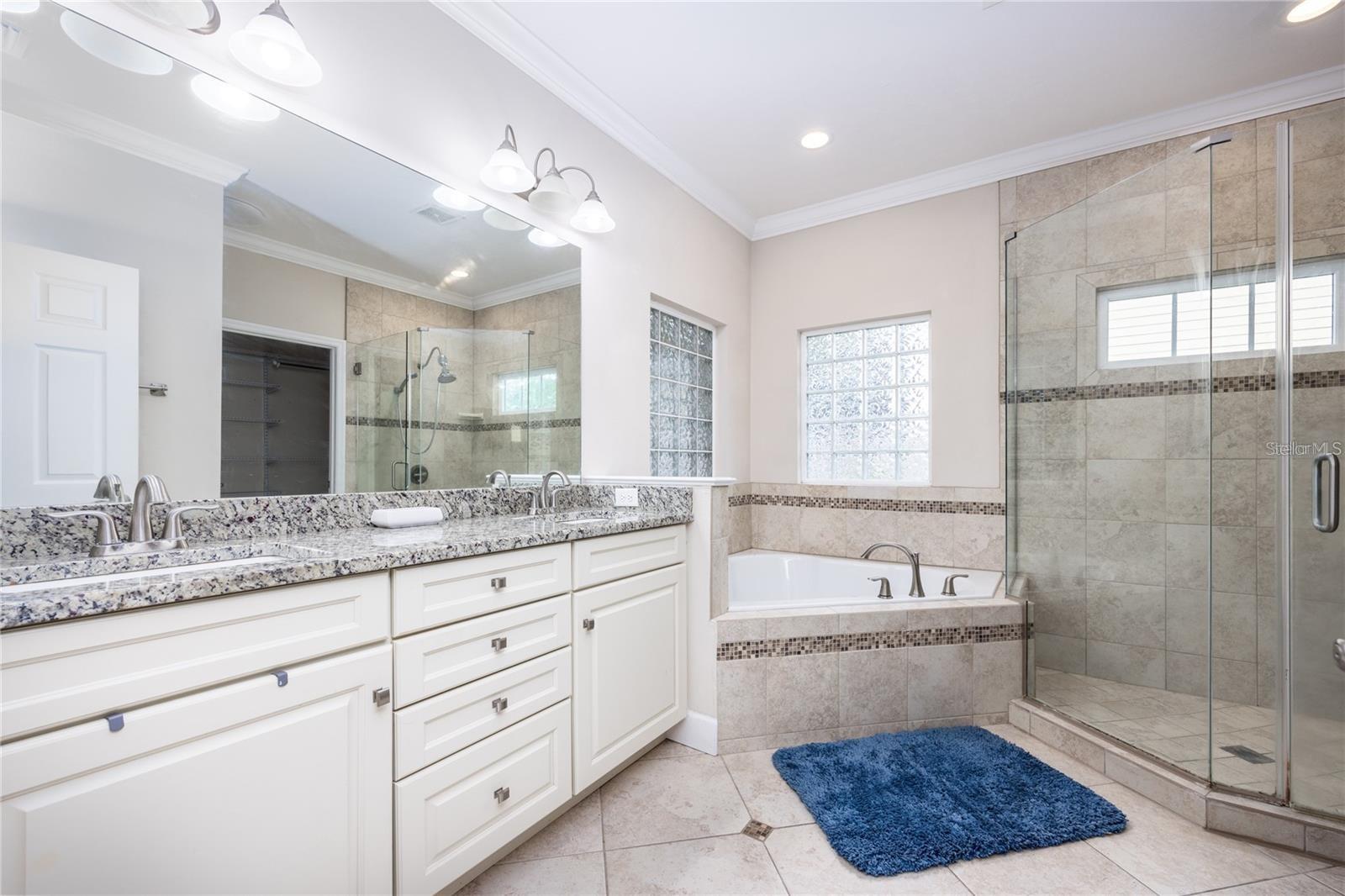 5504 NW 34TH ST