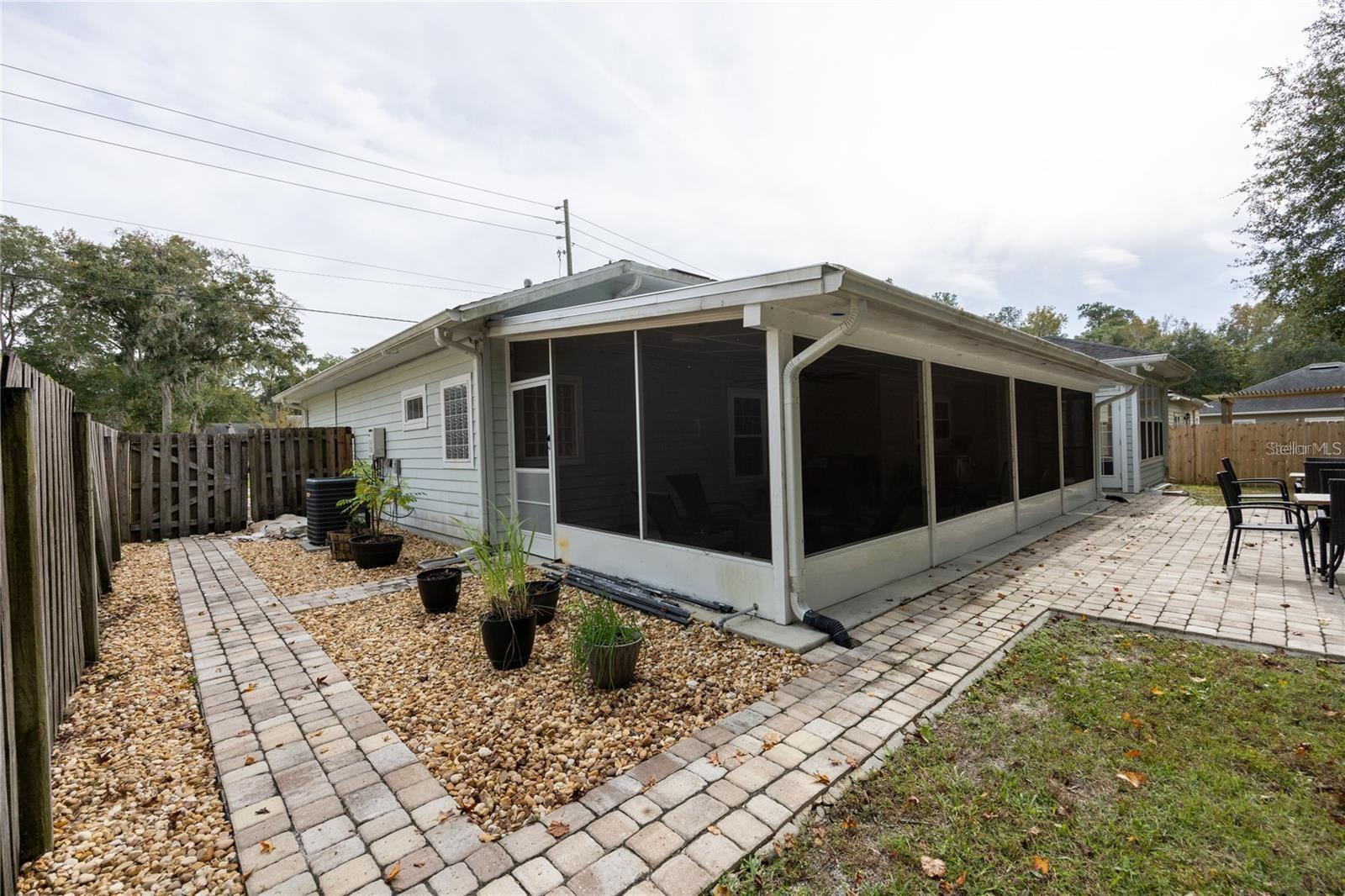 5504 NW 34TH ST