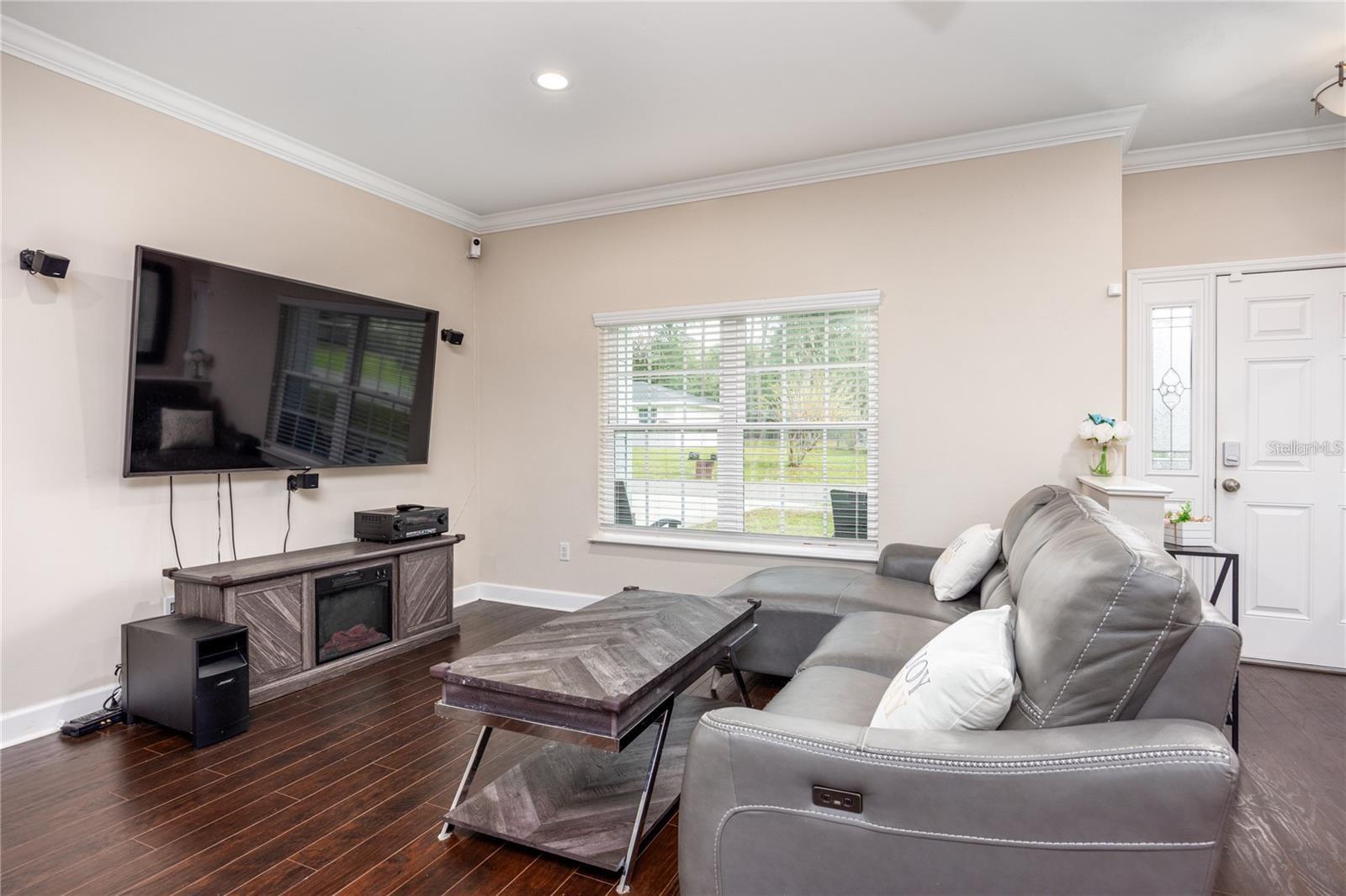 5504 NW 34TH ST