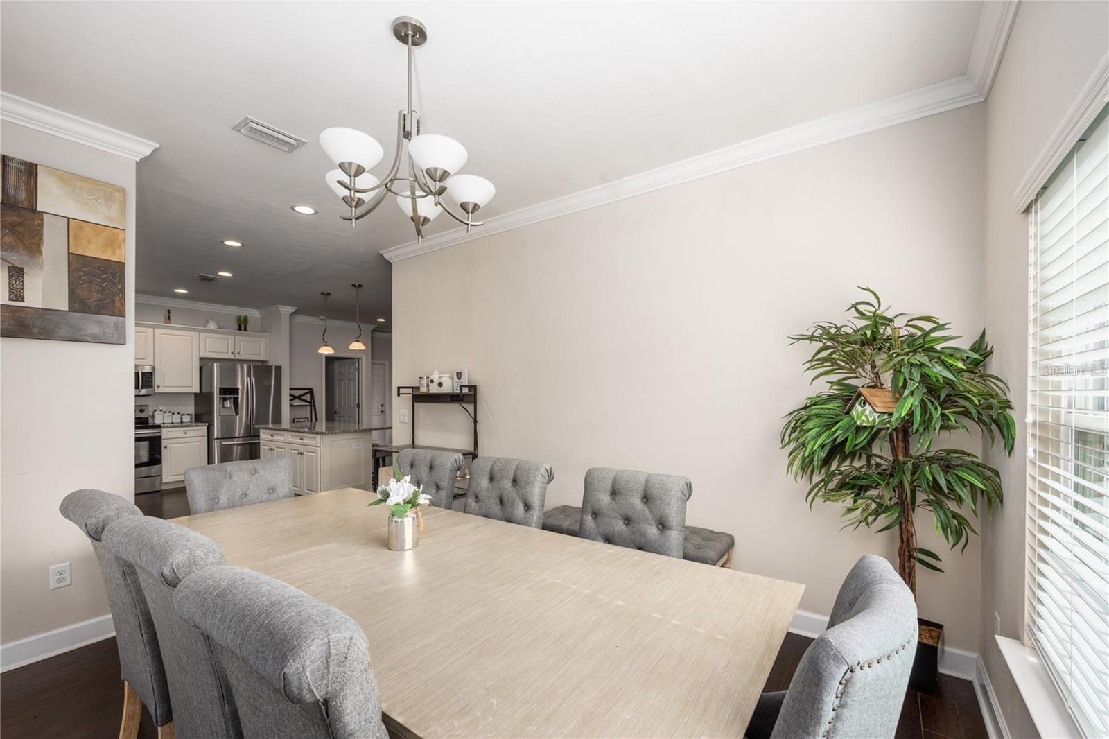5504 NW 34TH ST