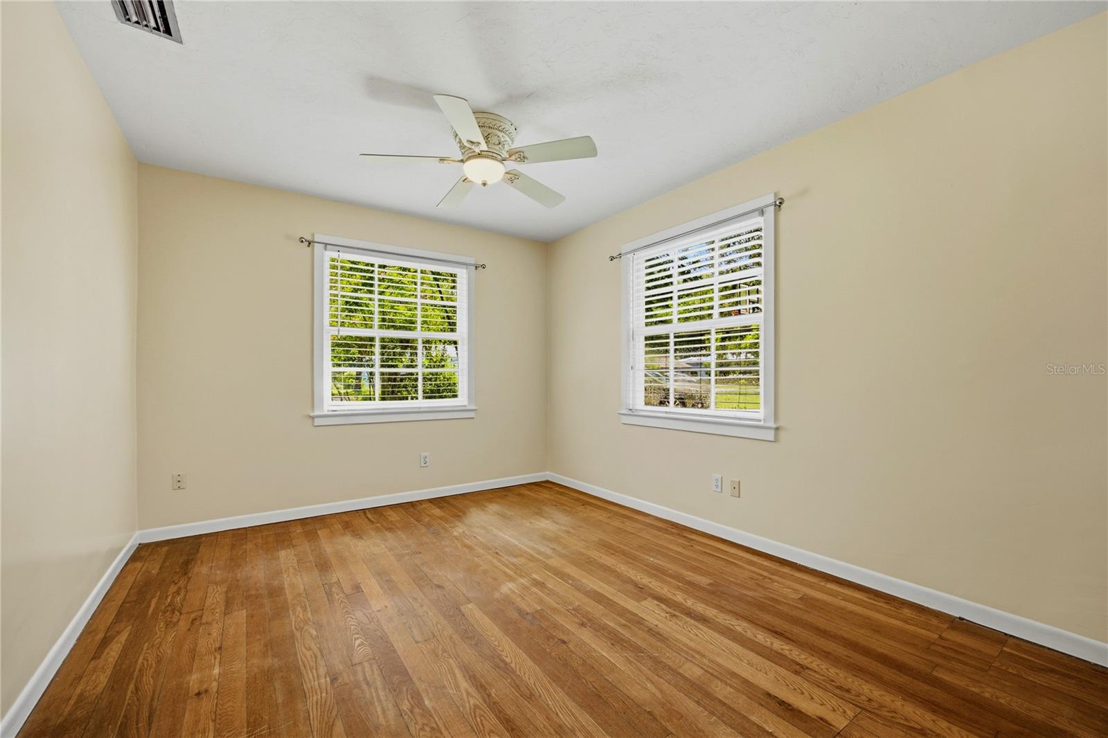 434 NW 25TH ST