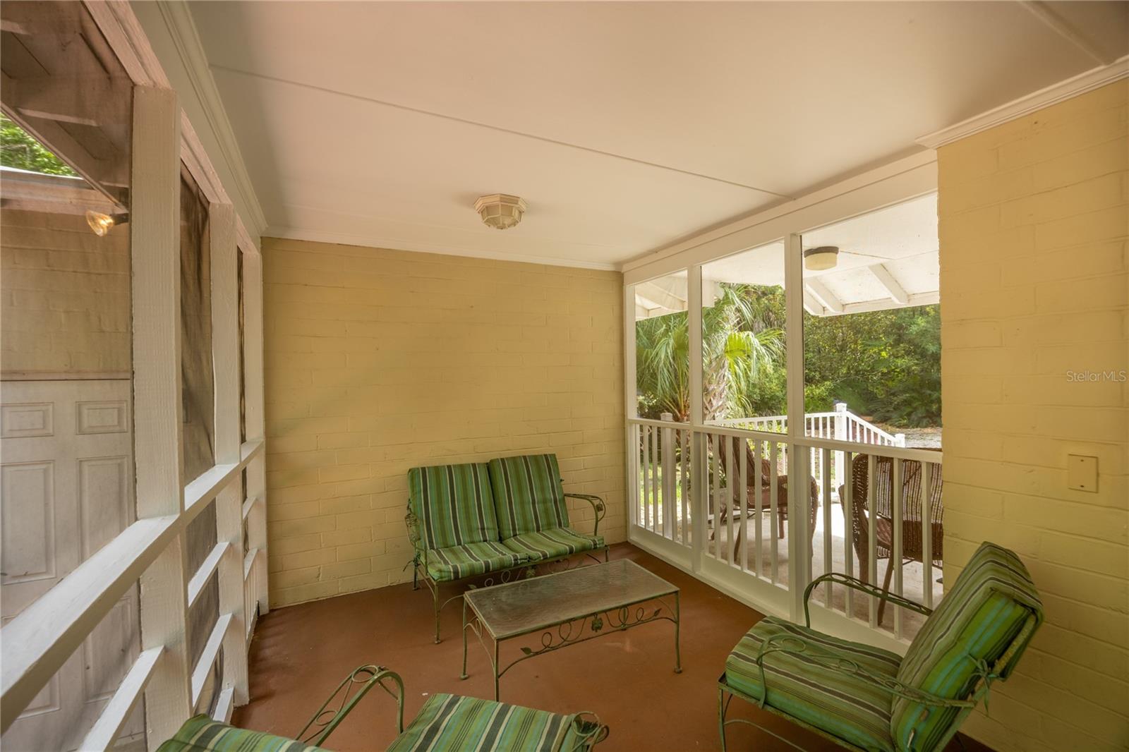 434 NW 25TH ST