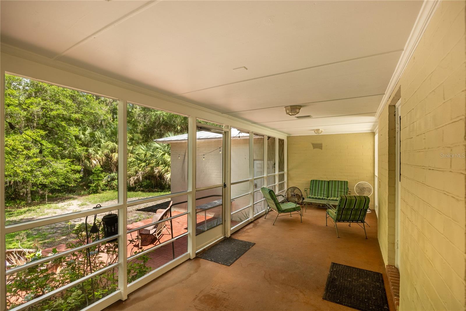 434 NW 25TH ST