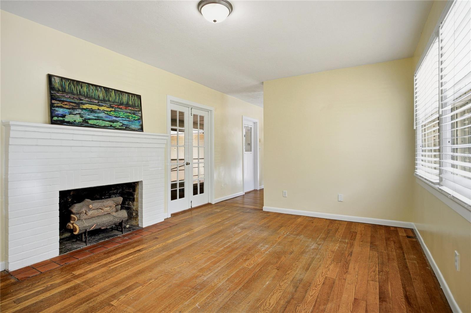 434 NW 25TH ST