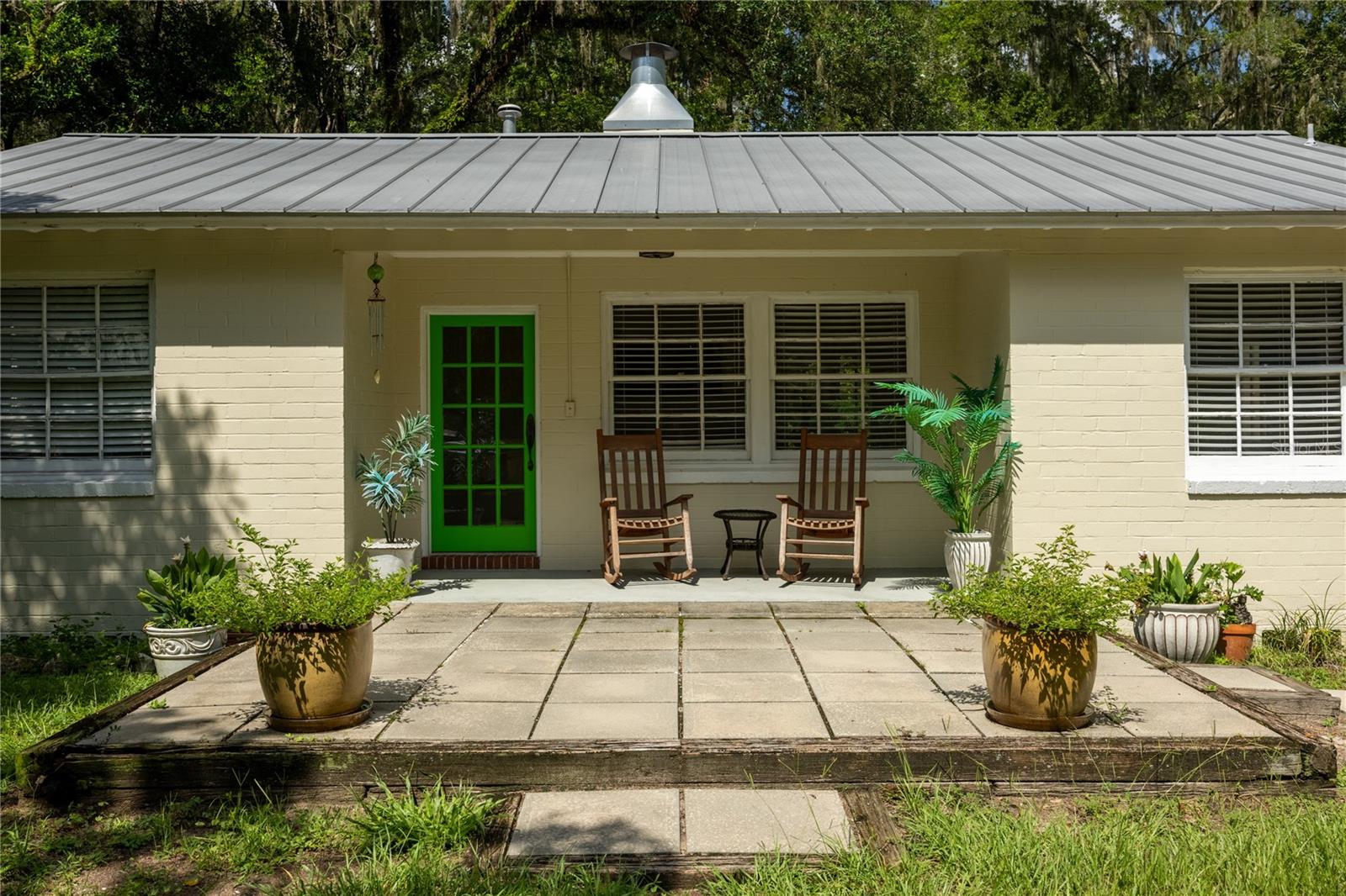 434 NW 25TH ST