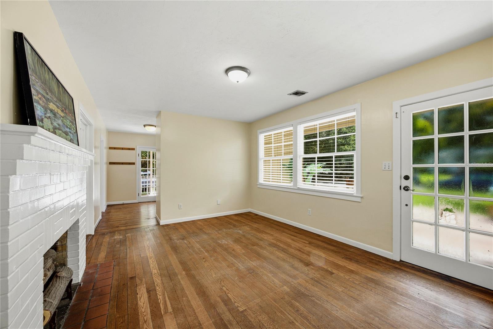 434 NW 25TH ST