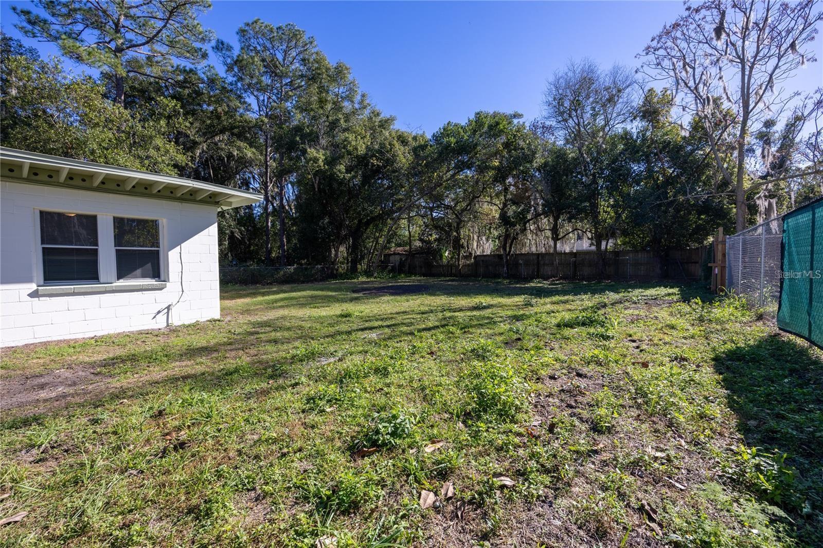 319 NW 16TH AVE