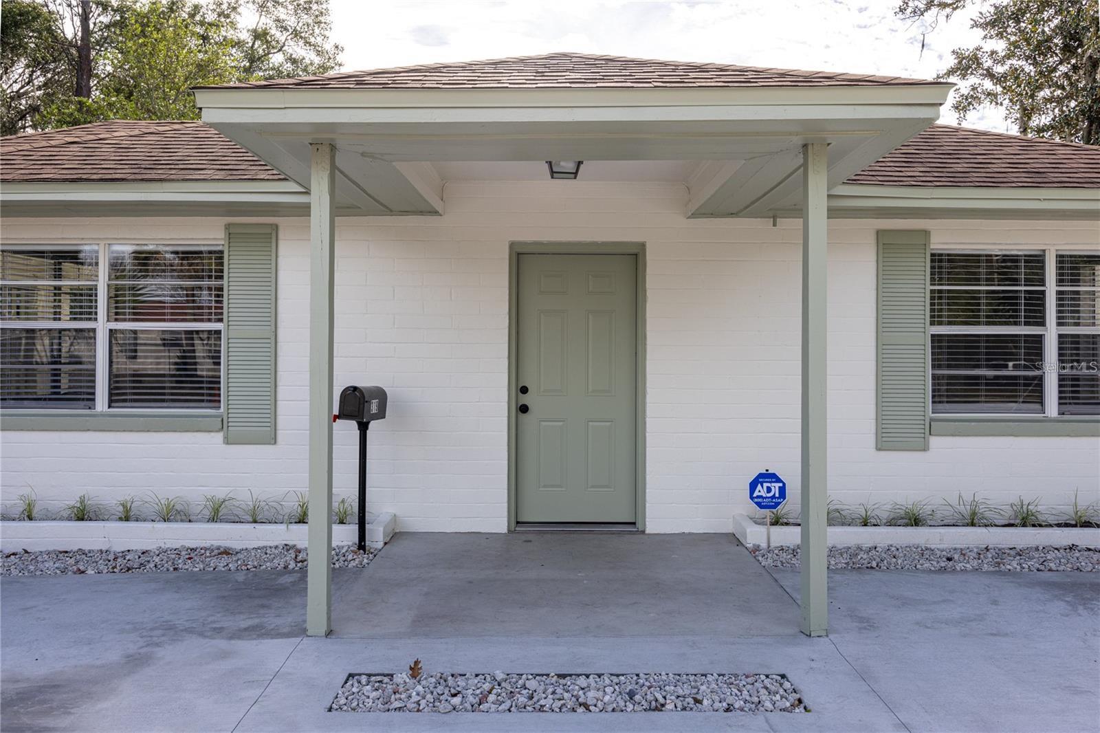 319 NW 16TH AVE