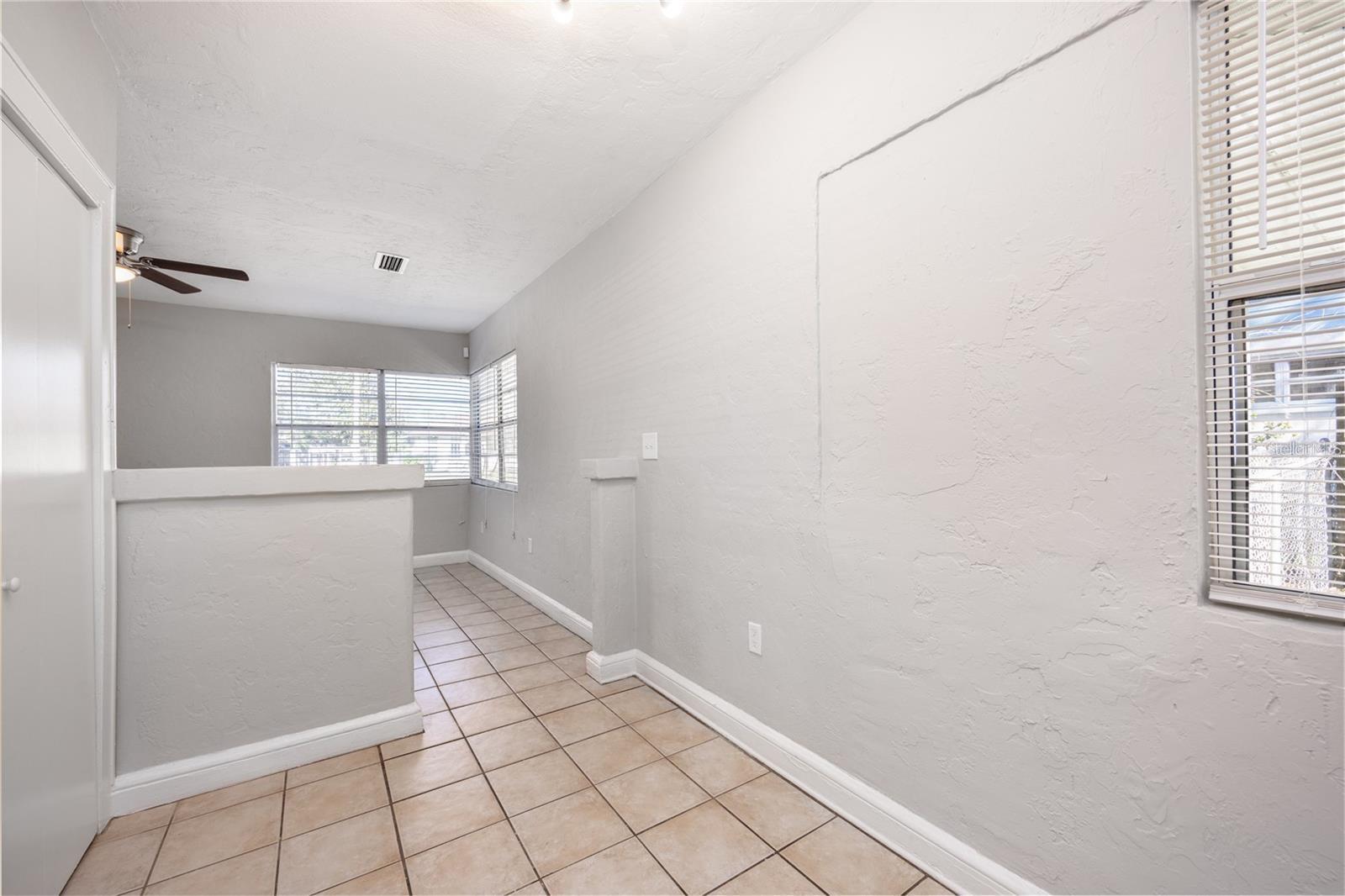 319 NW 16TH AVE