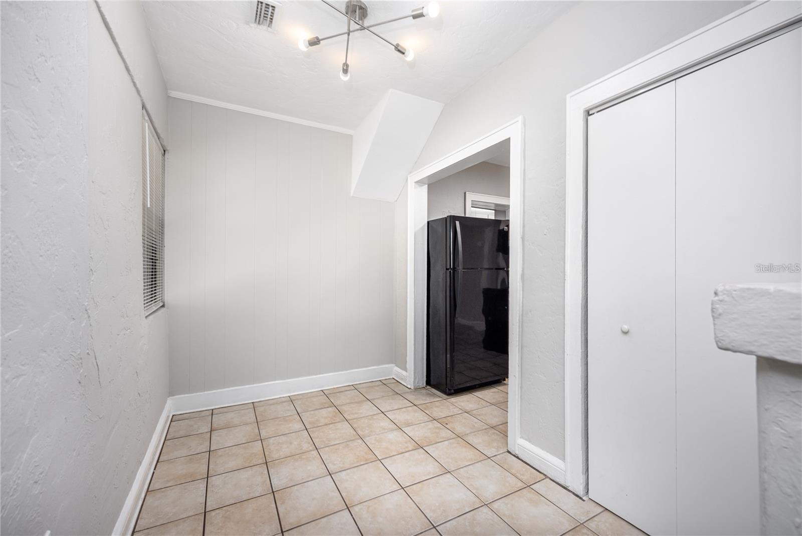 319 NW 16TH AVE