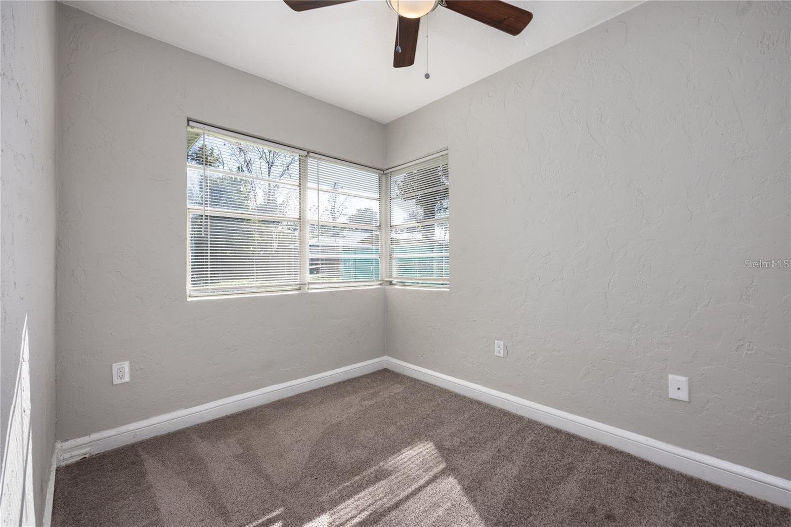 319 NW 16TH AVE