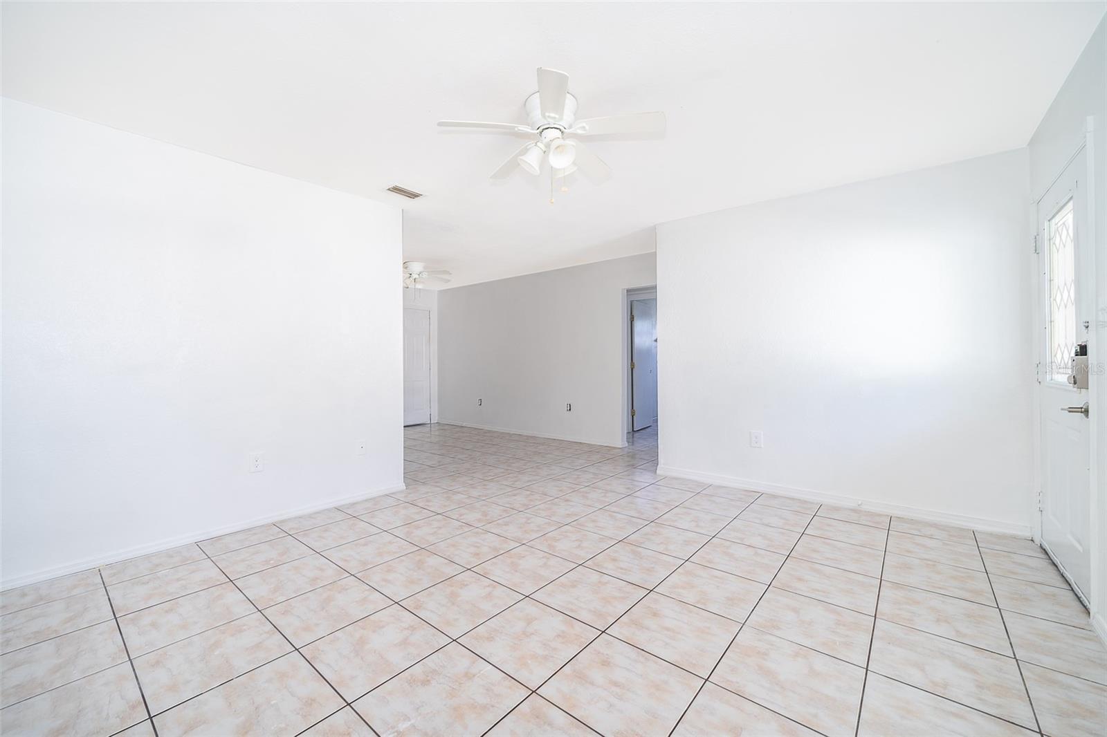 116 & 118 E MURIEL ST