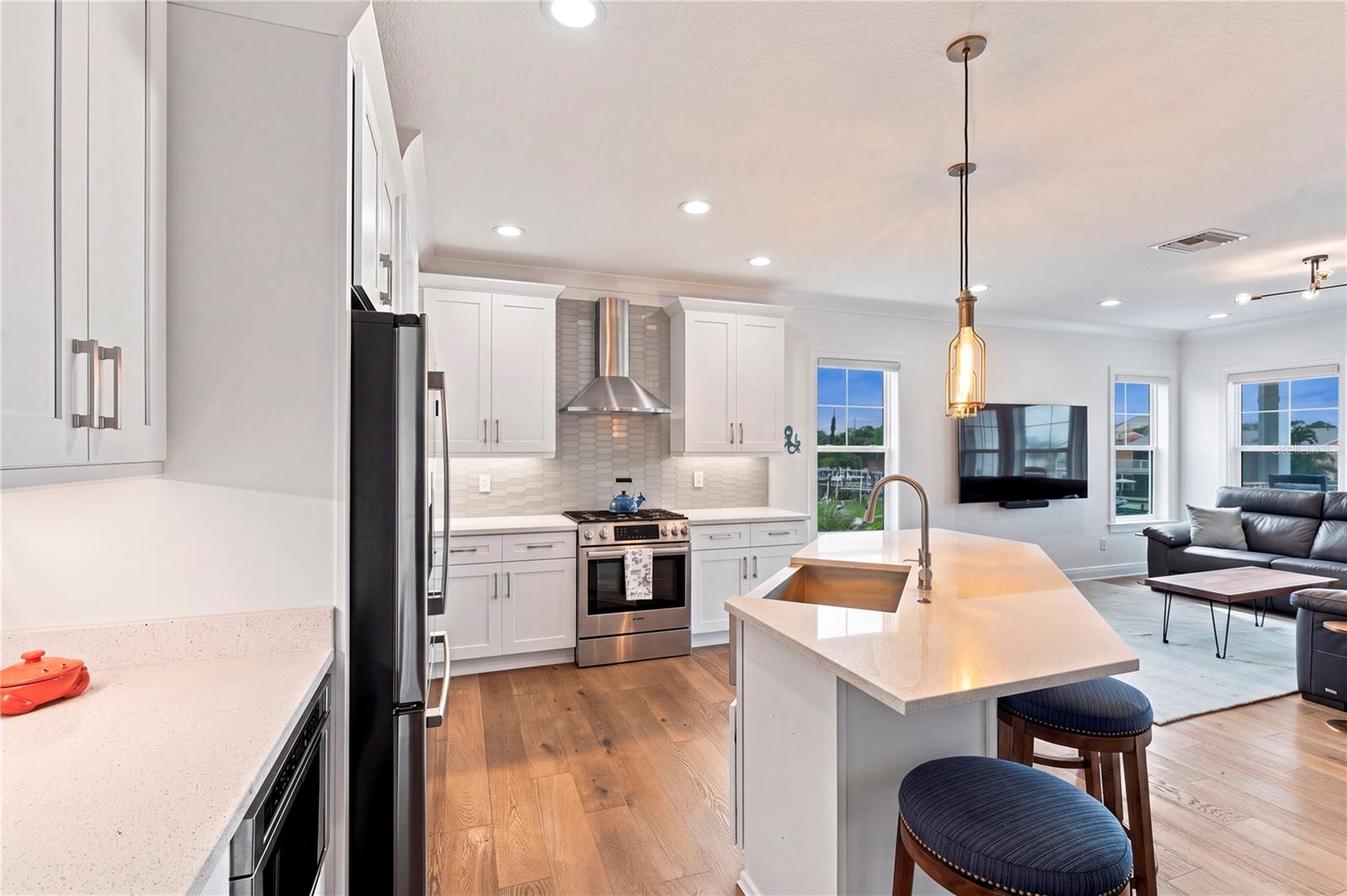 602 SEA CT