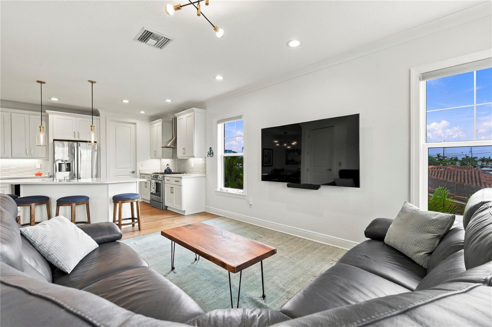 602 SEA CT