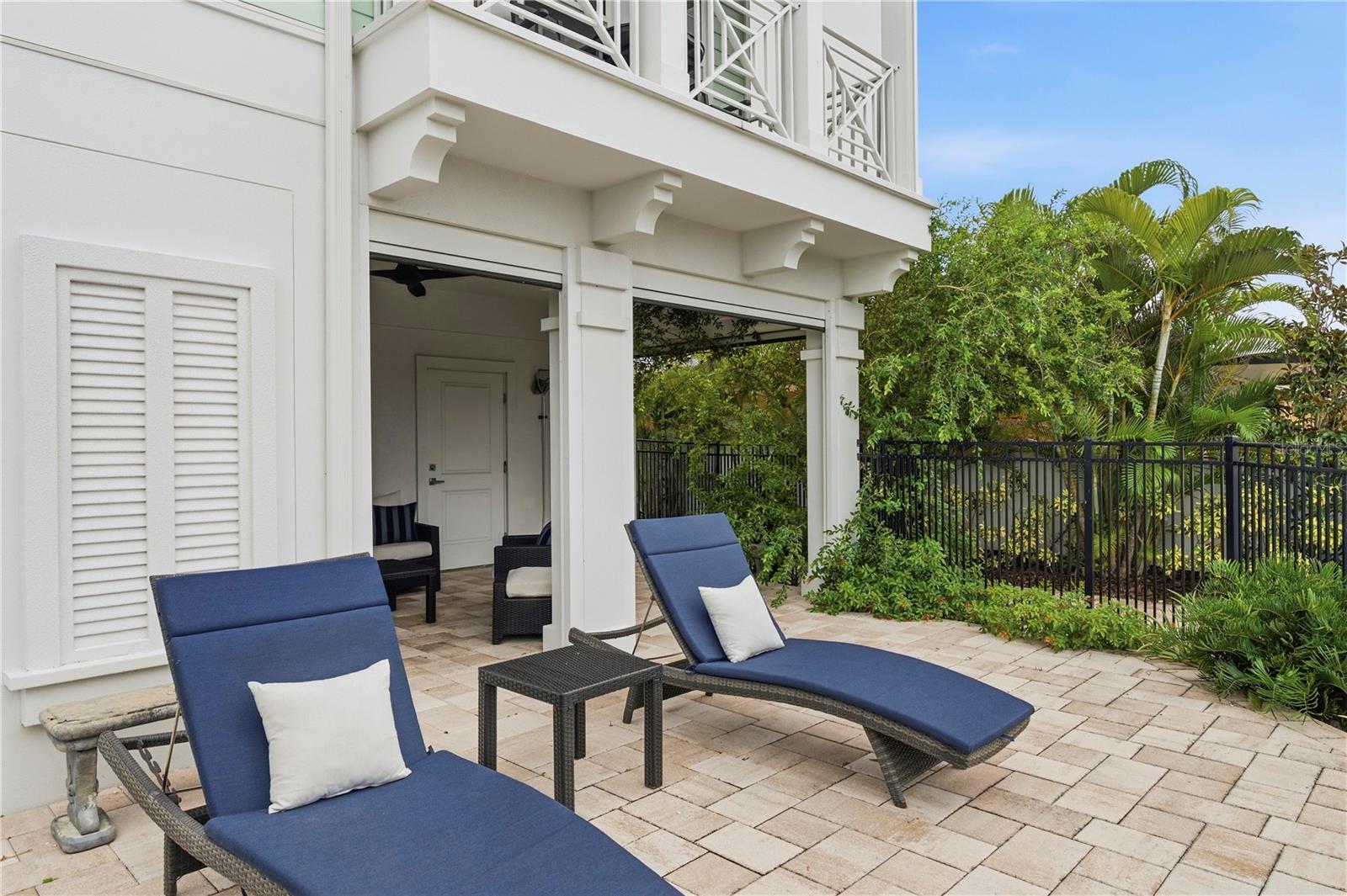 602 SEA CT
