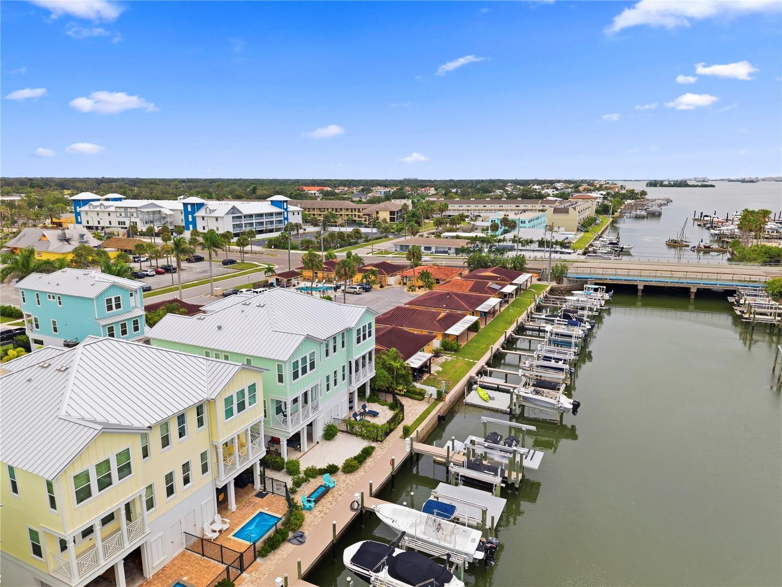 602 SEA CT