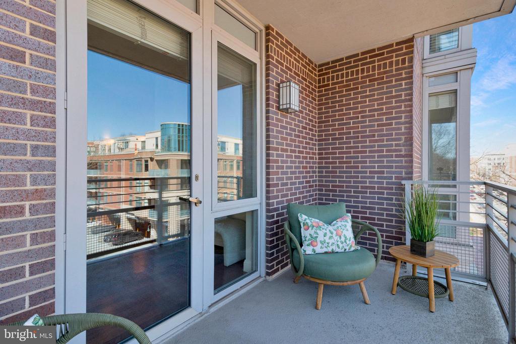 513 W Broad St #417