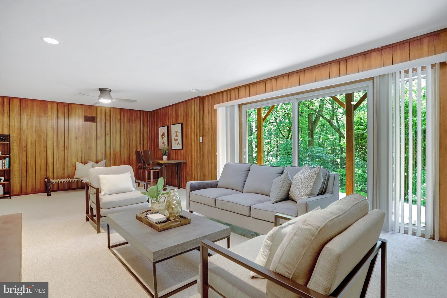 9027 Weatherwood Ct