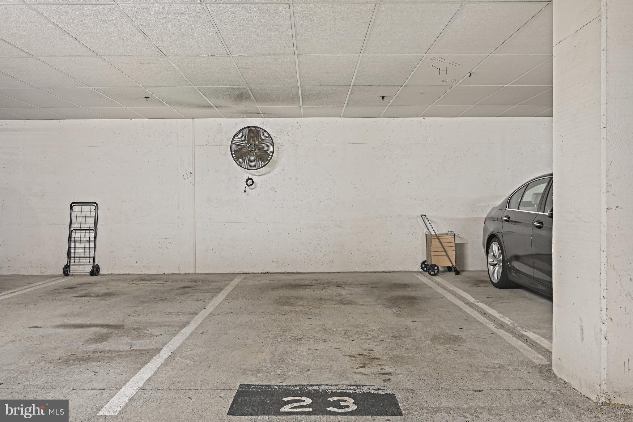 1851 Stratford Park Pl #408