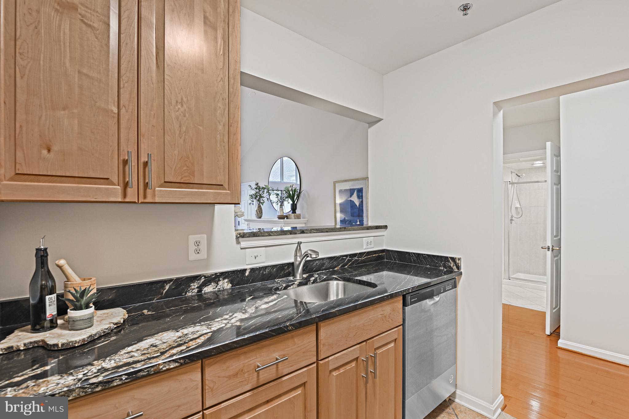 1851 Stratford Park Pl #408