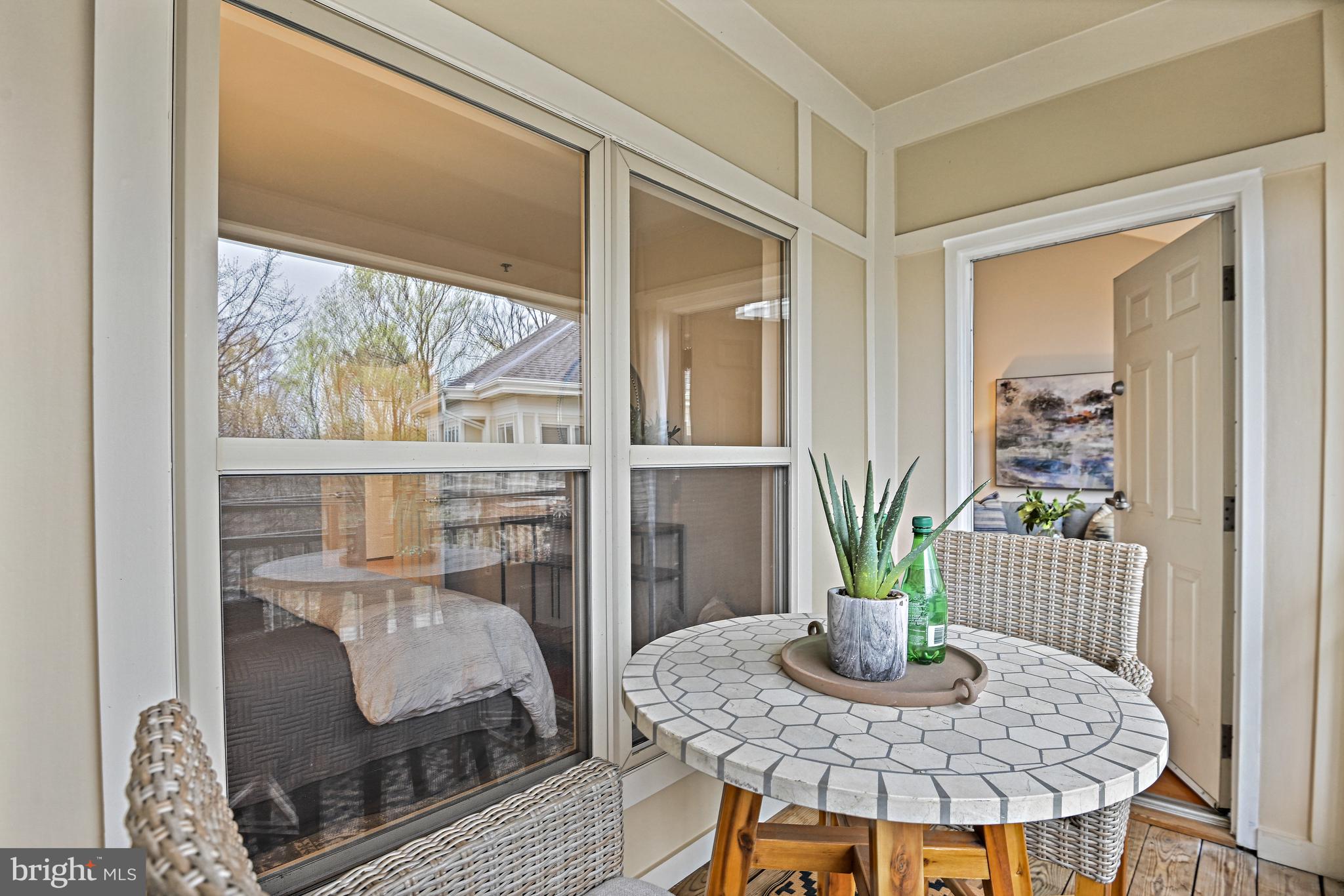 1851 Stratford Park Pl #408