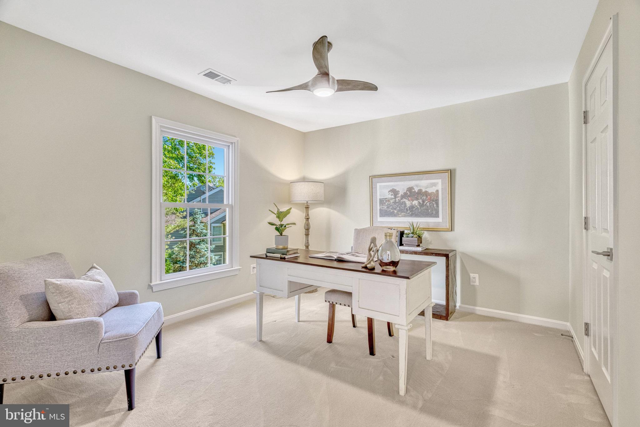 11404 Hollow Timber Way