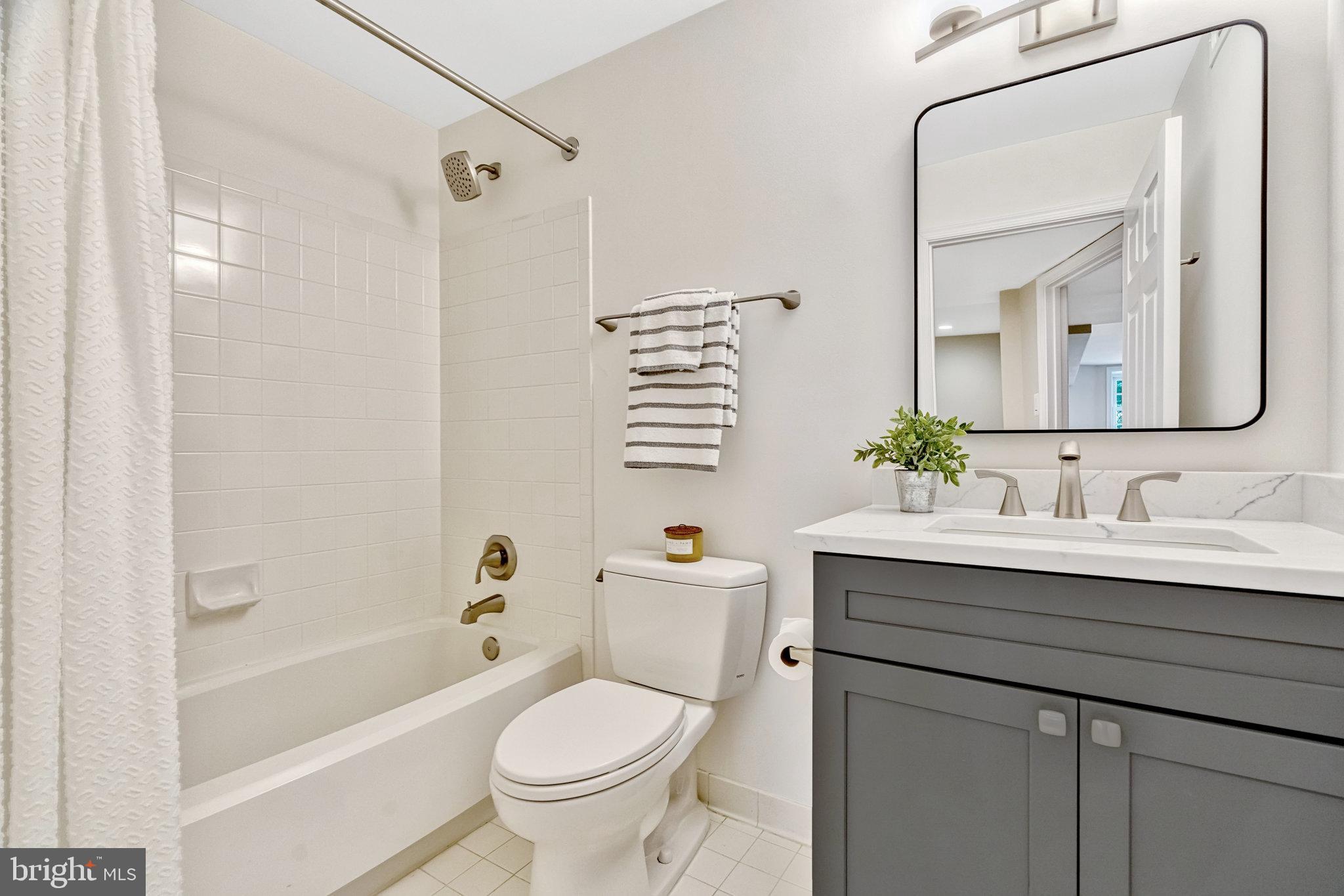 11404 Hollow Timber Way