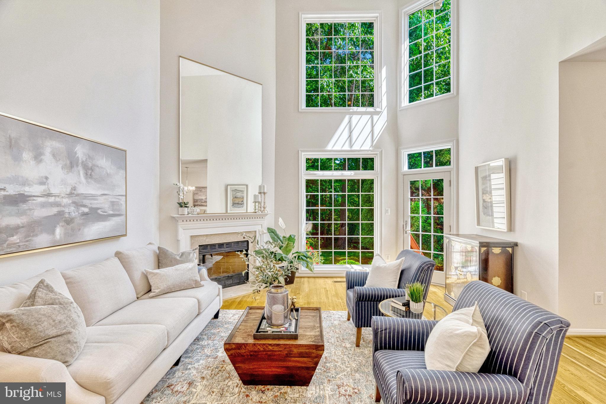 11404 Hollow Timber Way