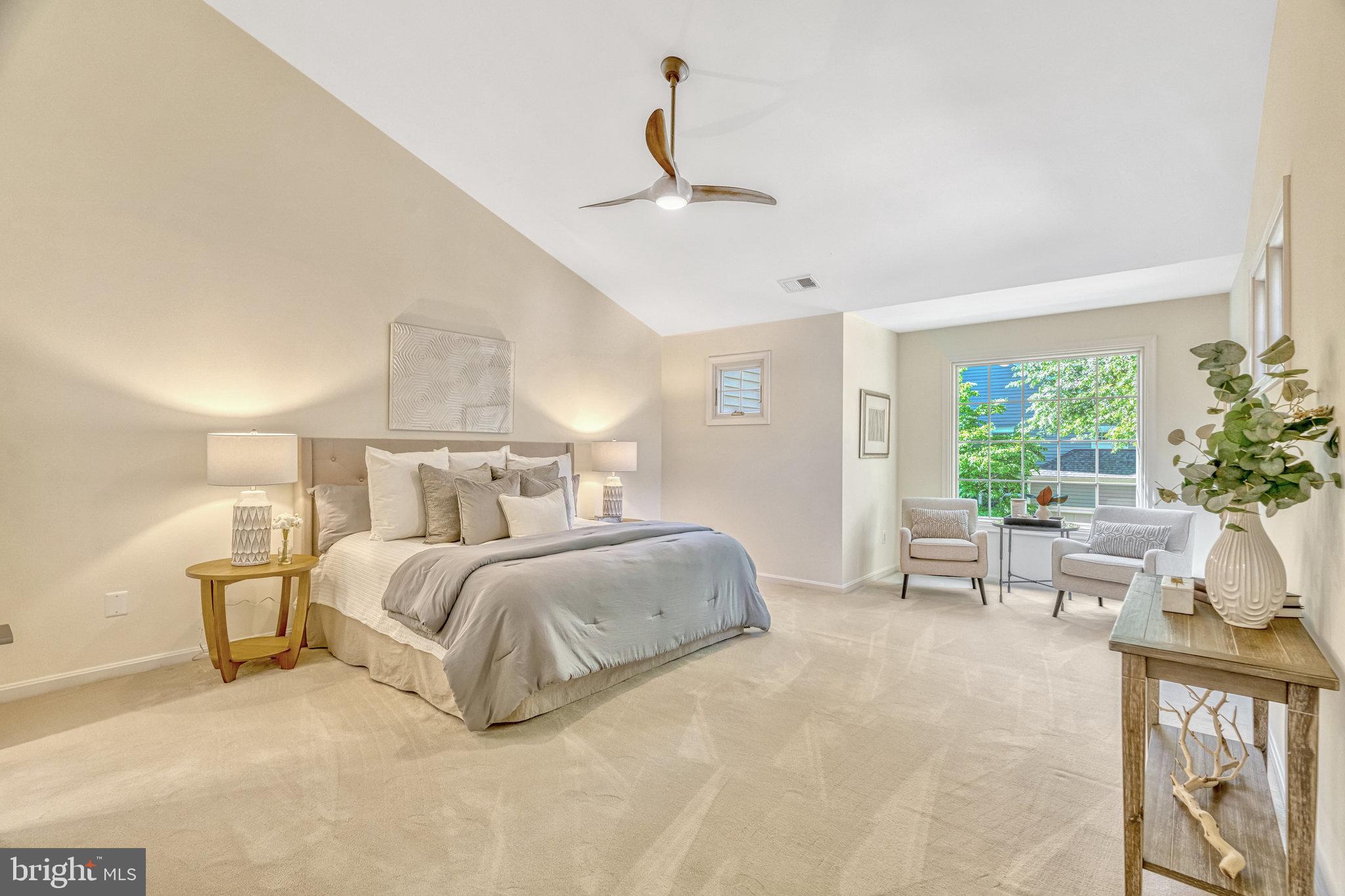 11404 Hollow Timber Way