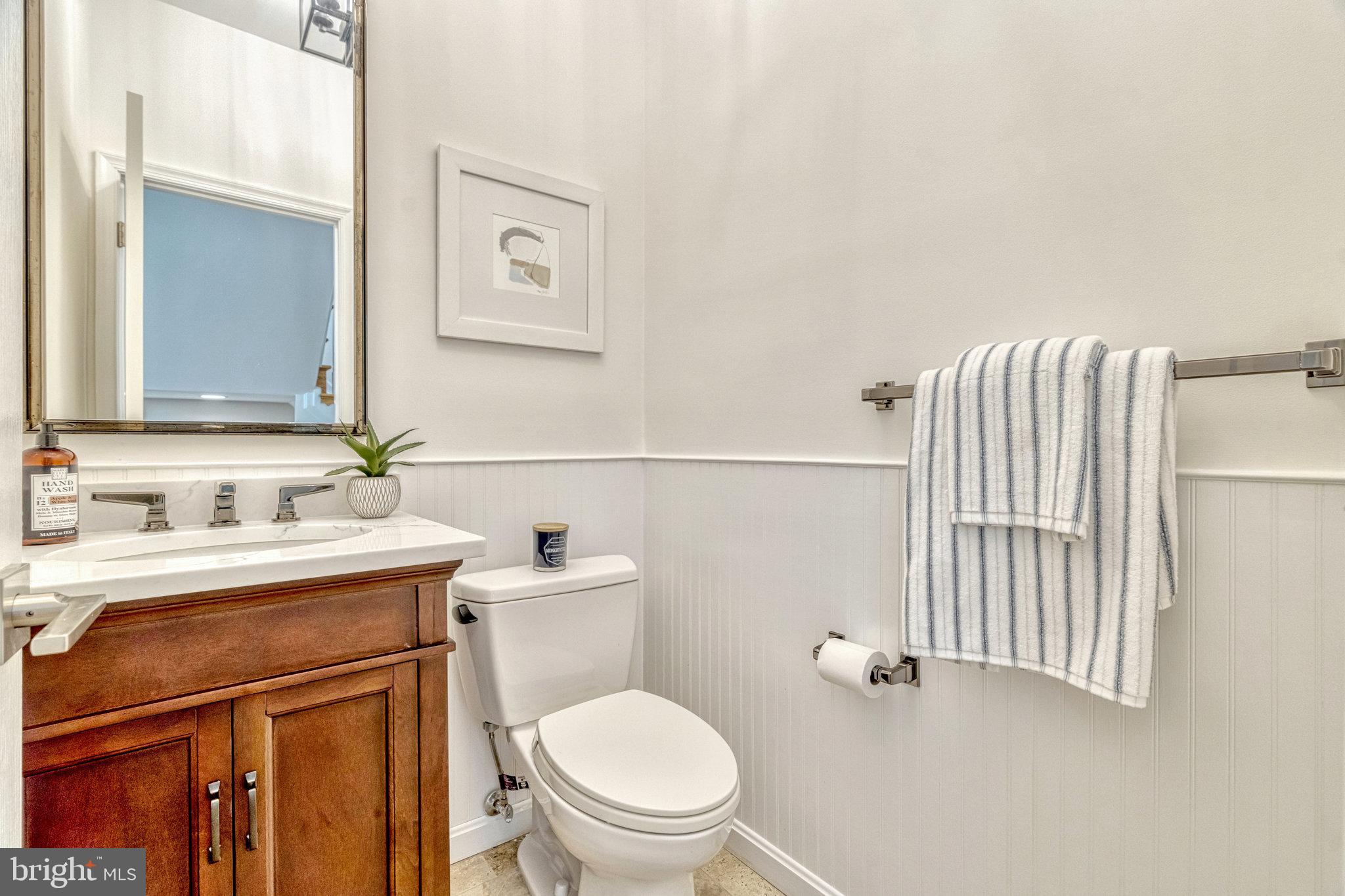 11404 Hollow Timber Way