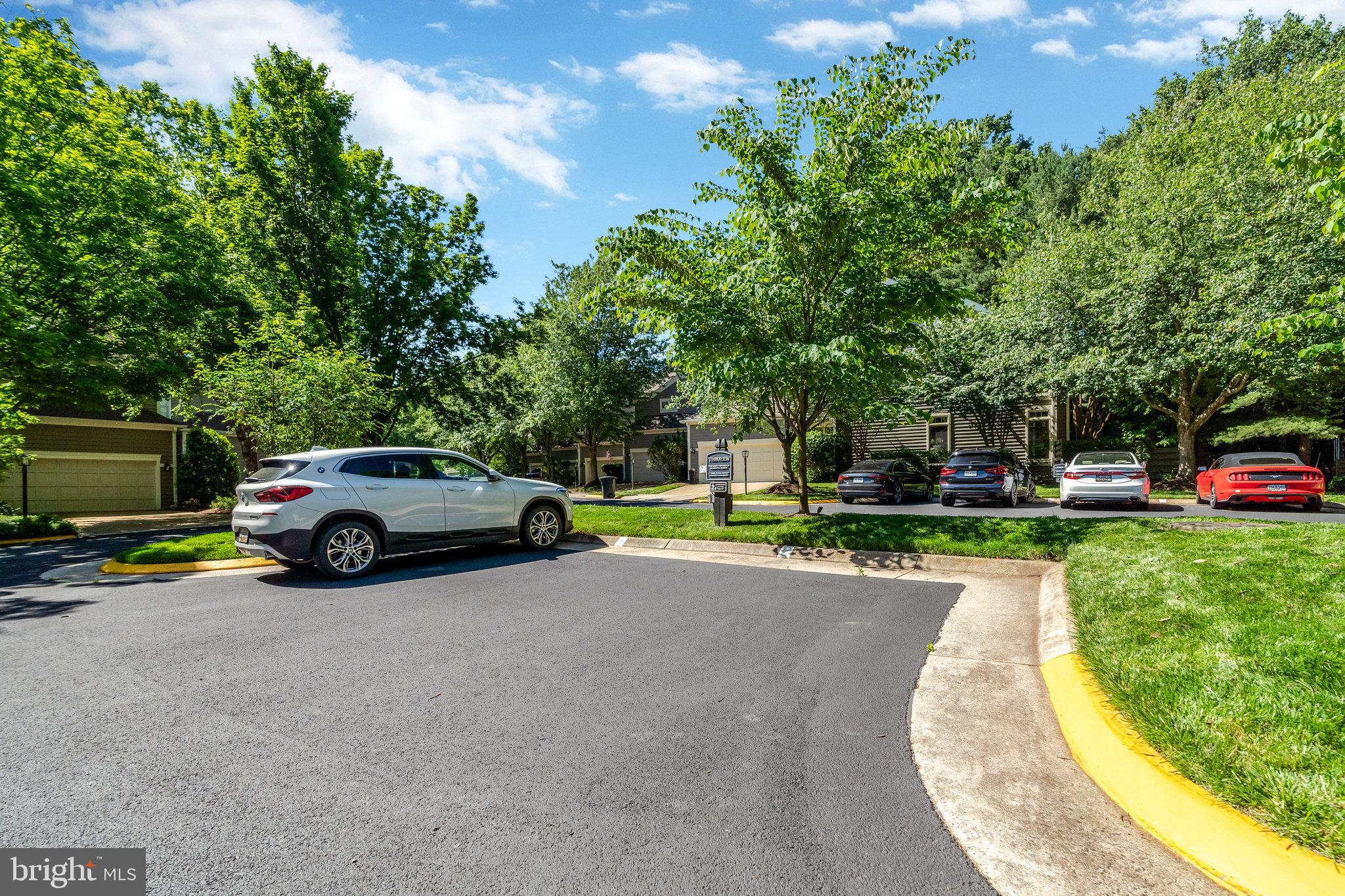 11404 Hollow Timber Way