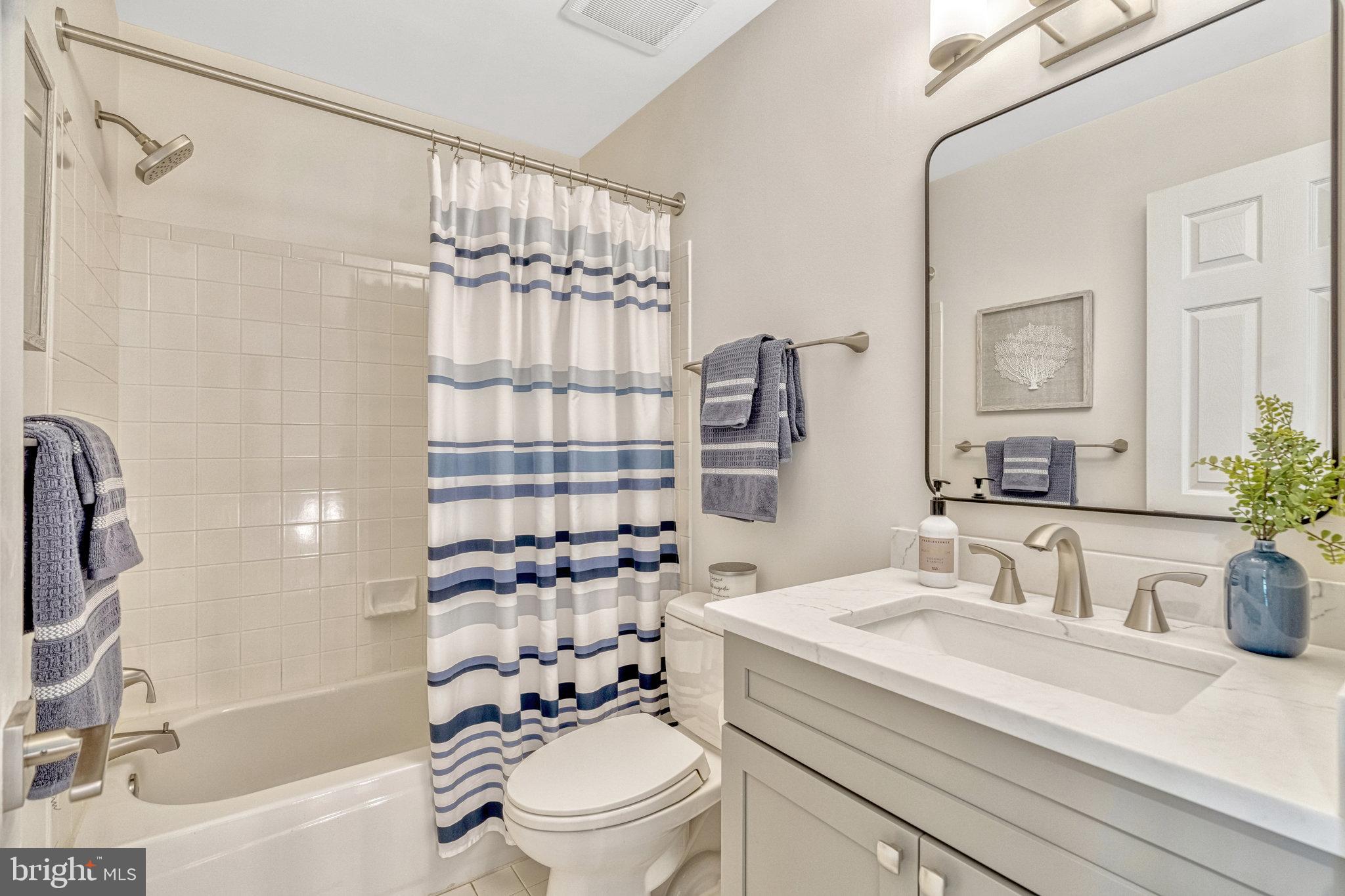 11404 Hollow Timber Way