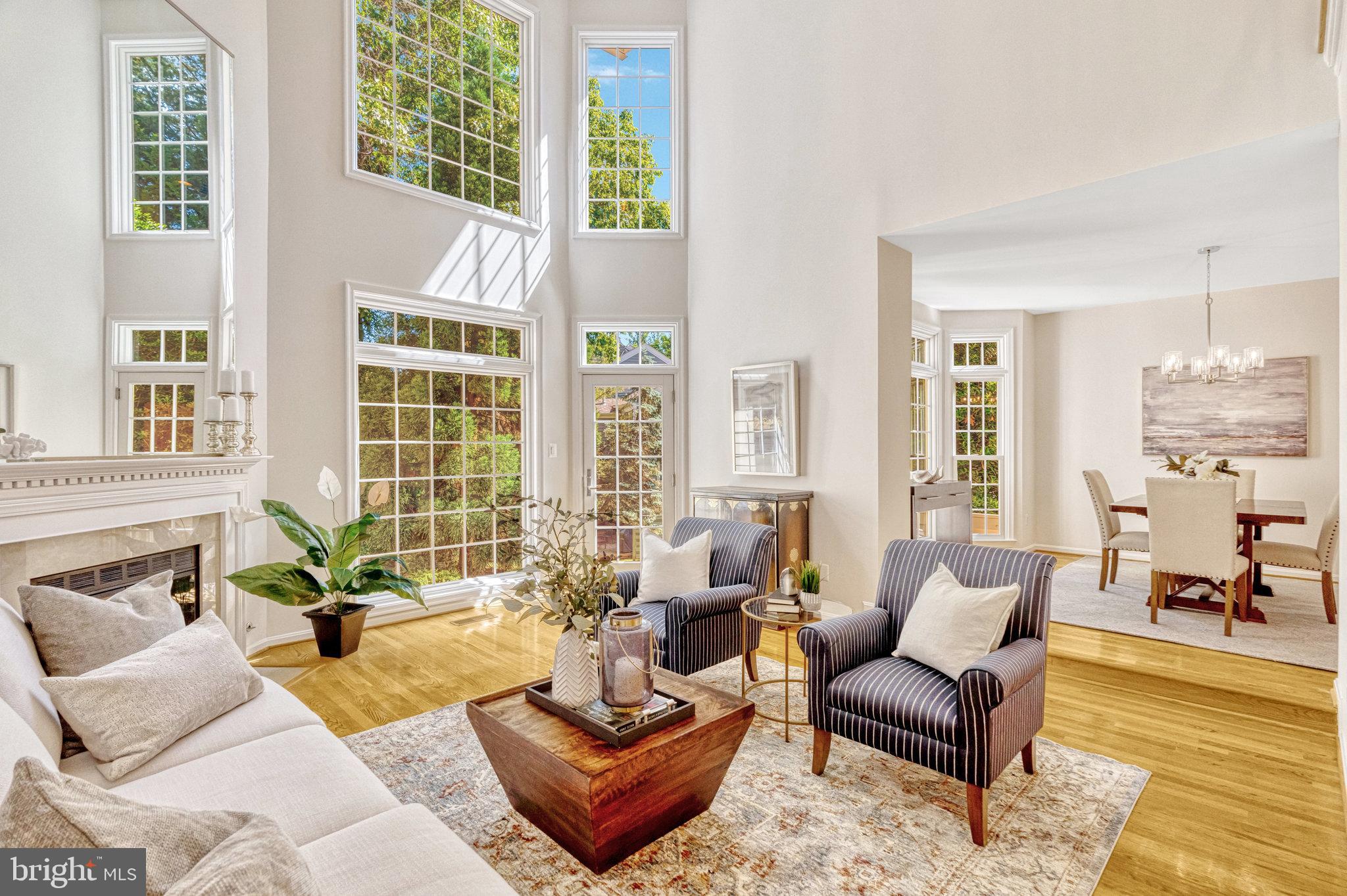 11404 Hollow Timber Way