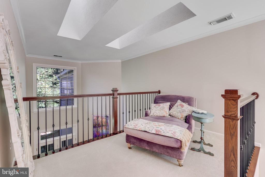 11410 Hollow Timber Way