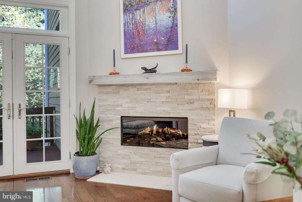 11410 Hollow Timber Way