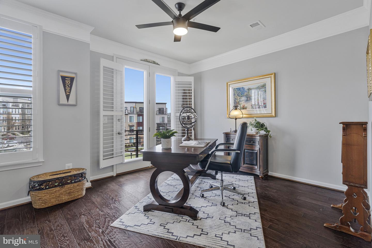 4836 Garden View Ln